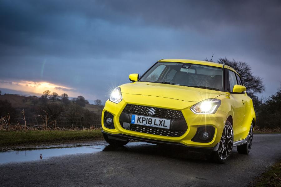  Suzuki Swift Sport 2018 года  (UK) (фото 27 из 40)
